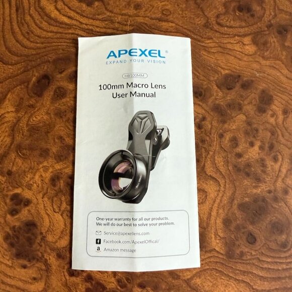 Apexel HD Smartphone Macro Lens 100mm Clip-On - Picture 6 of 6